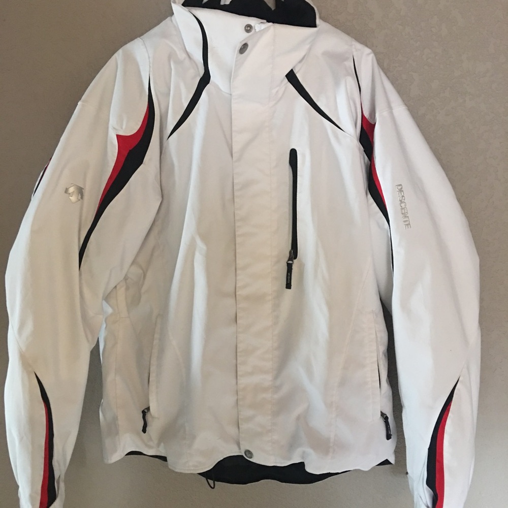 Mens XL Descente Insulated Ski Jacket